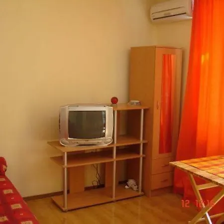 Amadeus Xv Pl Daire *